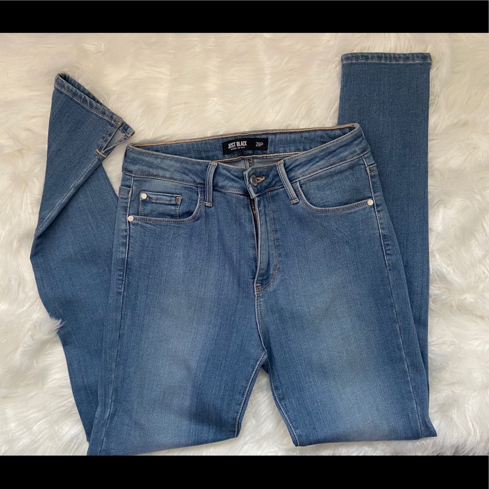 Just Black Mid-Rise Jeans, size 28P, Stitch Fix